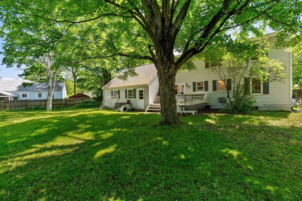 1 Hiawatha Avenue Essex Junction VT 05452