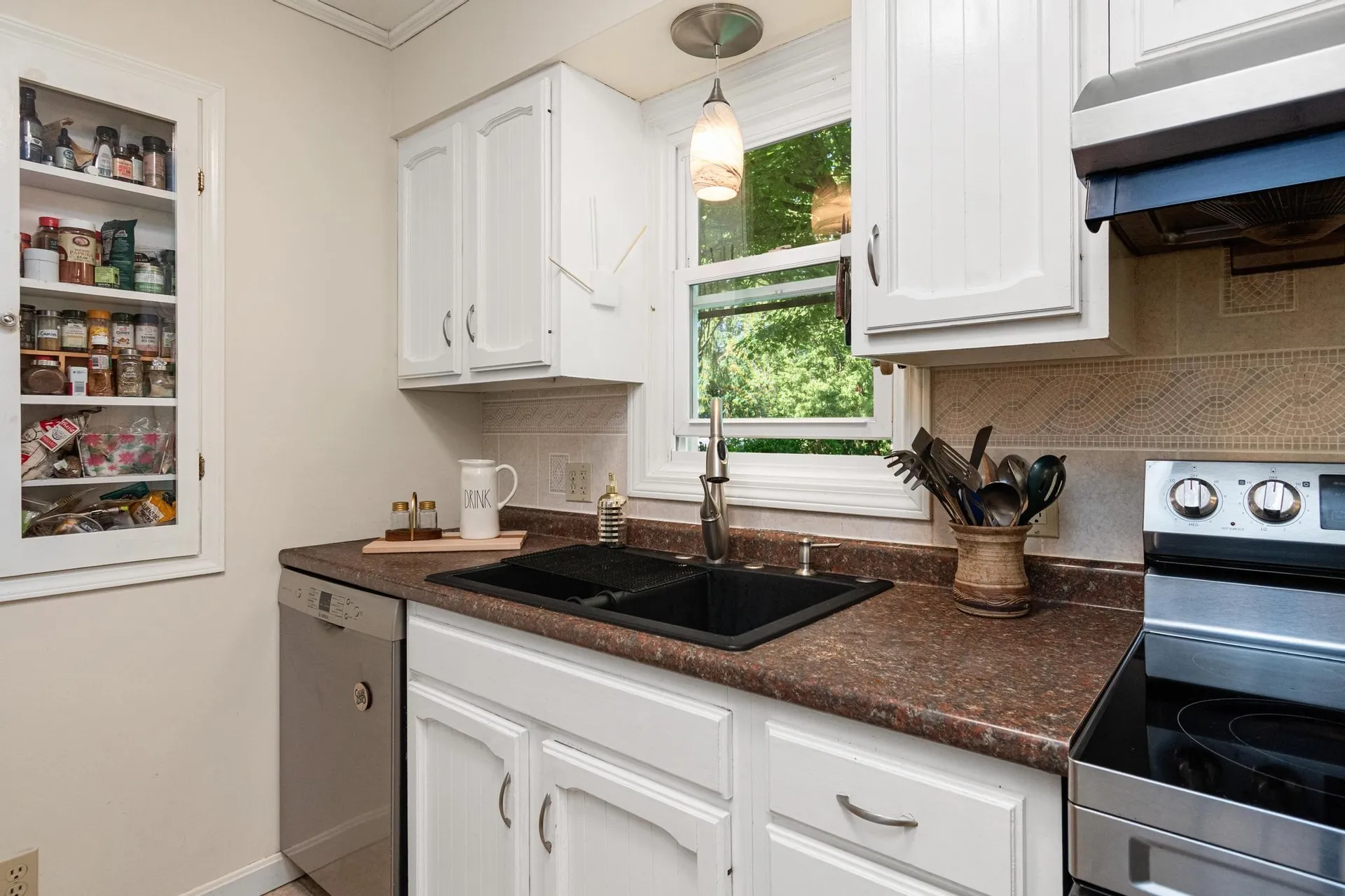 1 Hiawatha Avenue Essex Junction VT 05452
