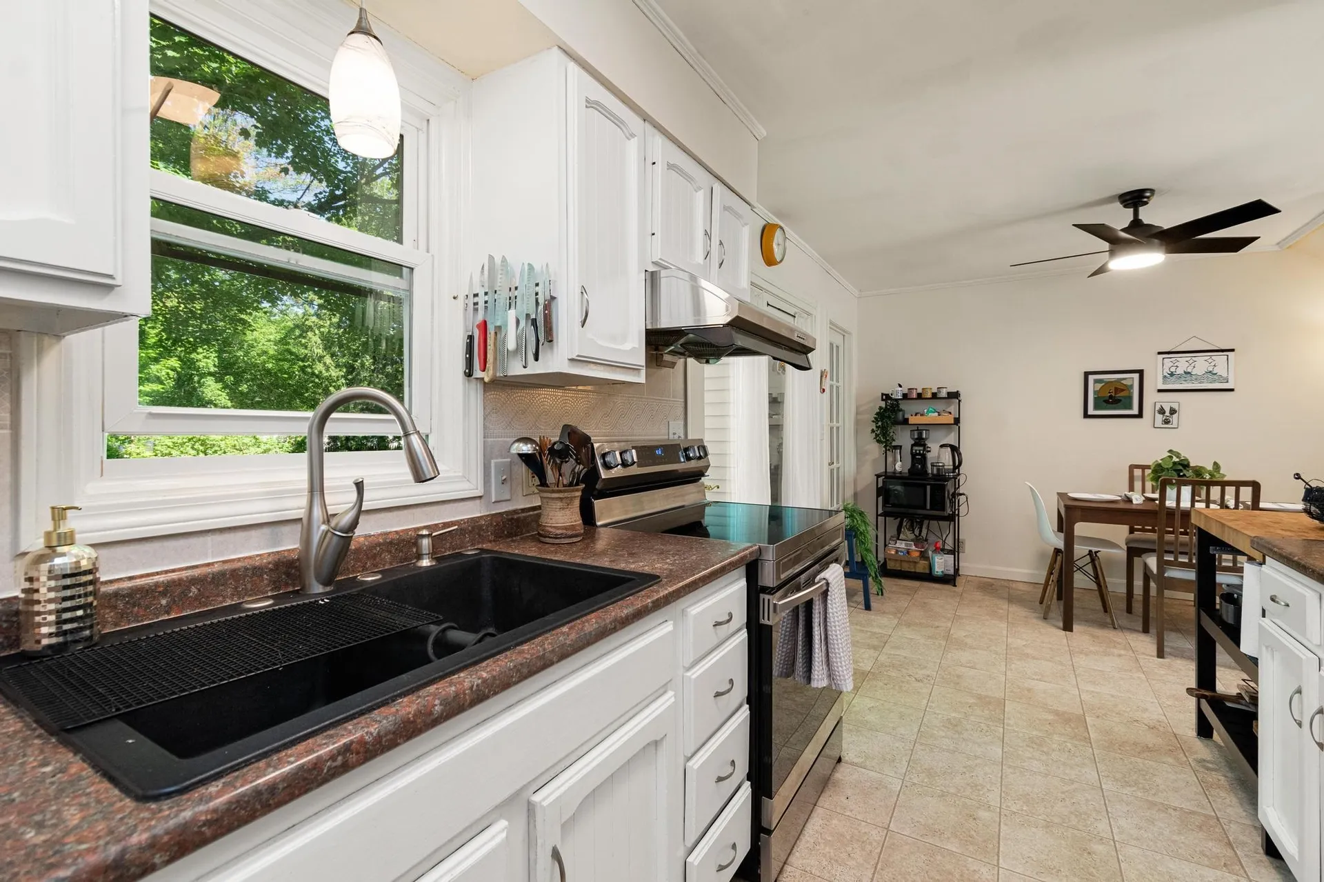 1 Hiawatha Avenue Essex Junction VT 05452