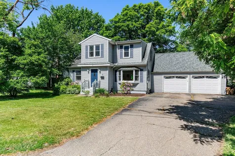 1 Hiawatha Avenue Essex Junction VT 05452