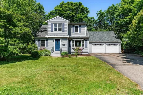 1 Hiawatha Avenue Essex Junction VT 05452