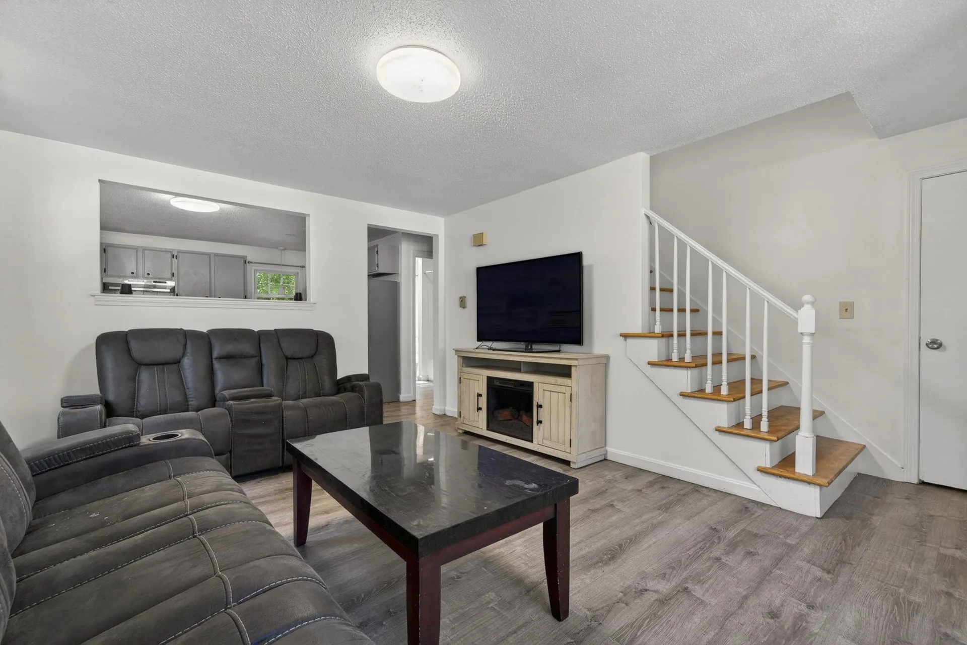 38 Duffy Street Franklin NH 03235