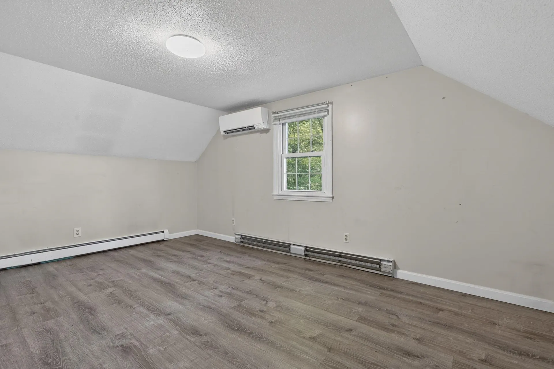 38 Duffy Street Franklin NH 03235