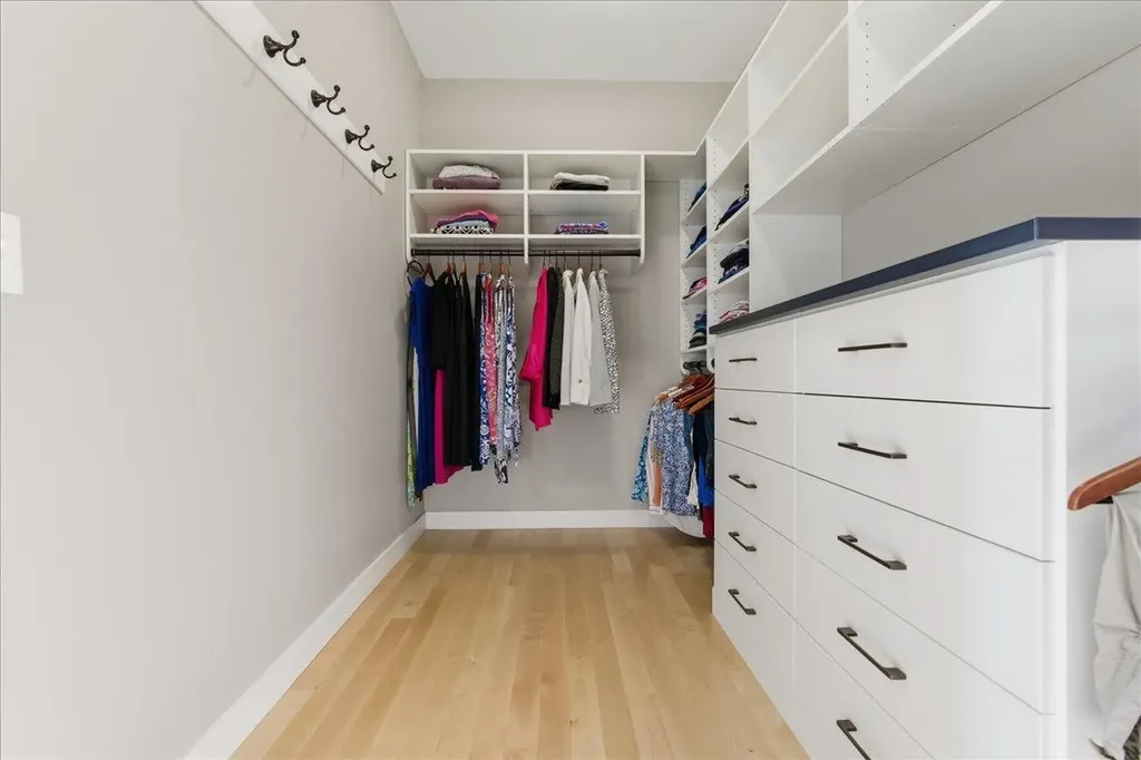 405 Harriet Drive Georgia VT 05478