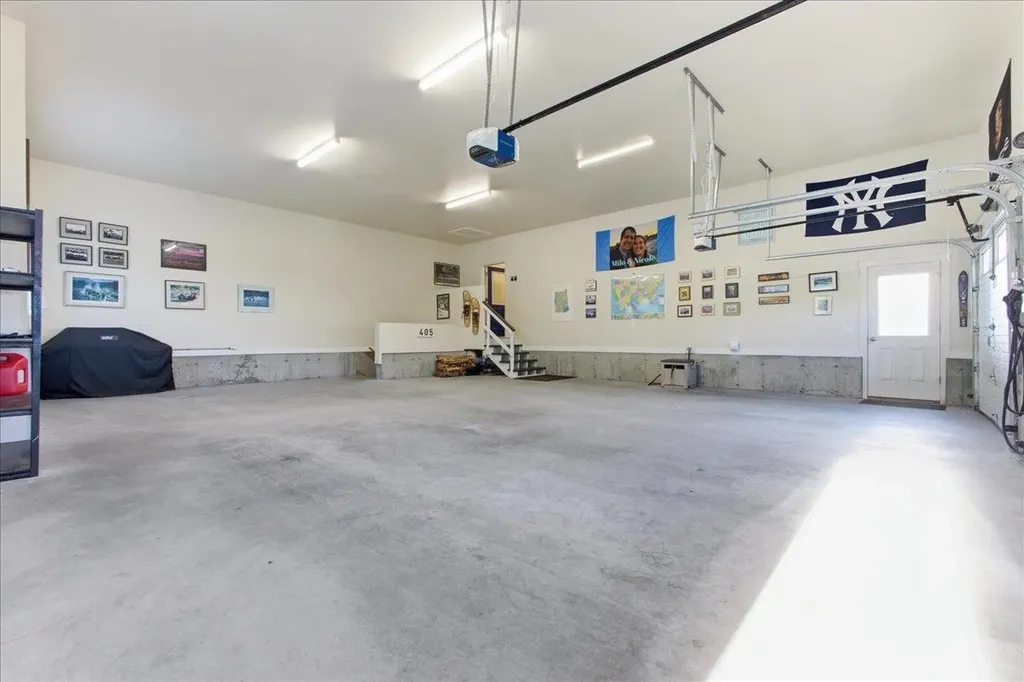 405 Harriet Drive Georgia VT 05478