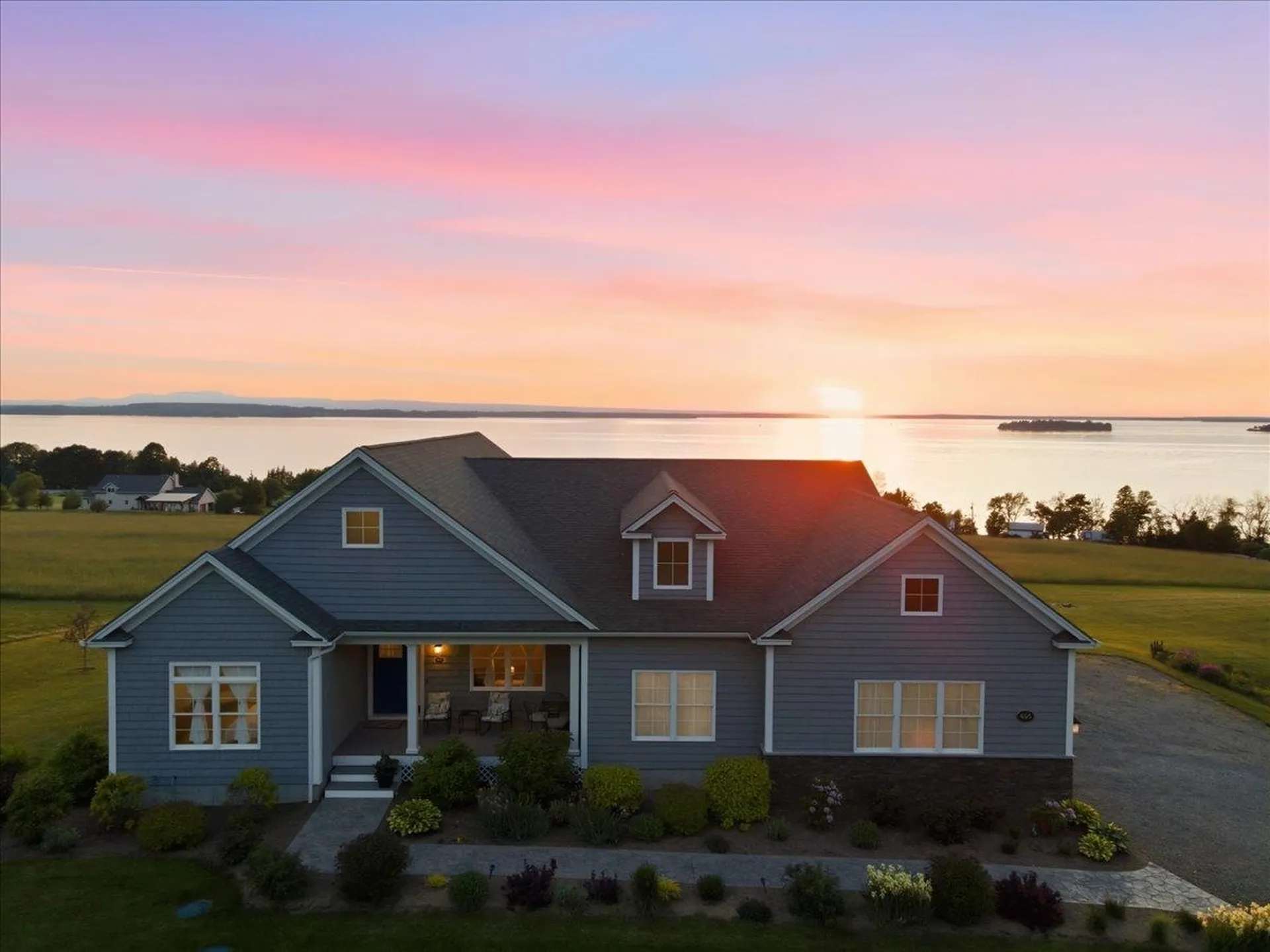 405 Harriet Drive Georgia VT 05478