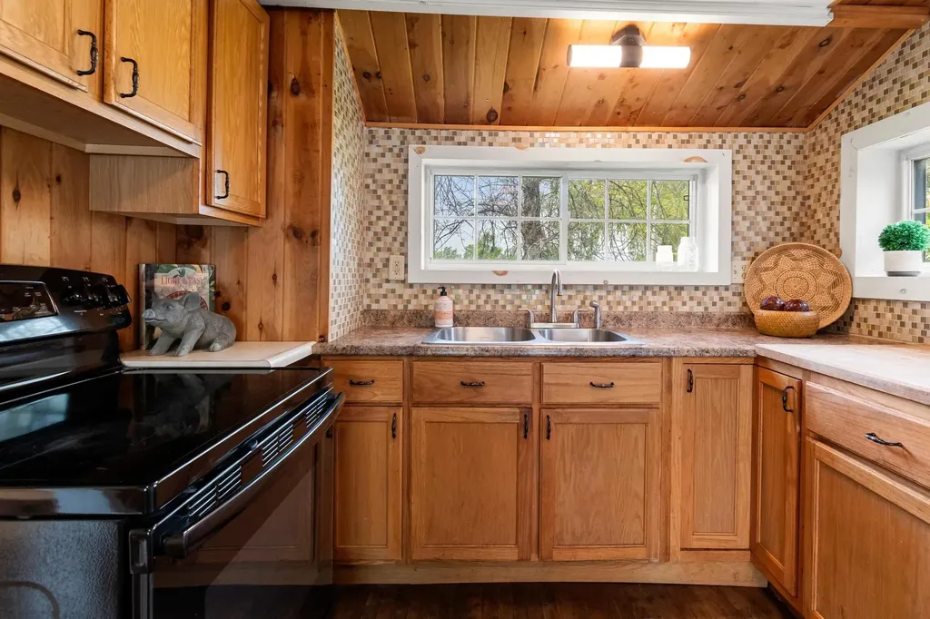 6 Campbell Bay Road Swanton VT 05488