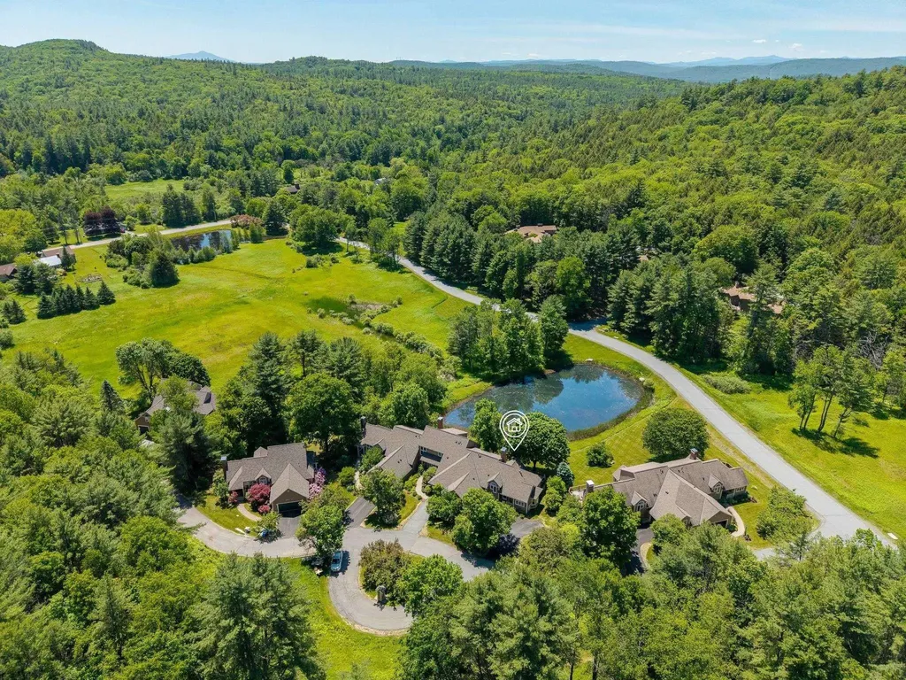 48 Berrill Farms Lane Hanover NH 03755