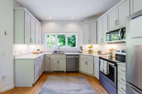 48 Berrill Farms Lane Hanover NH 03755
