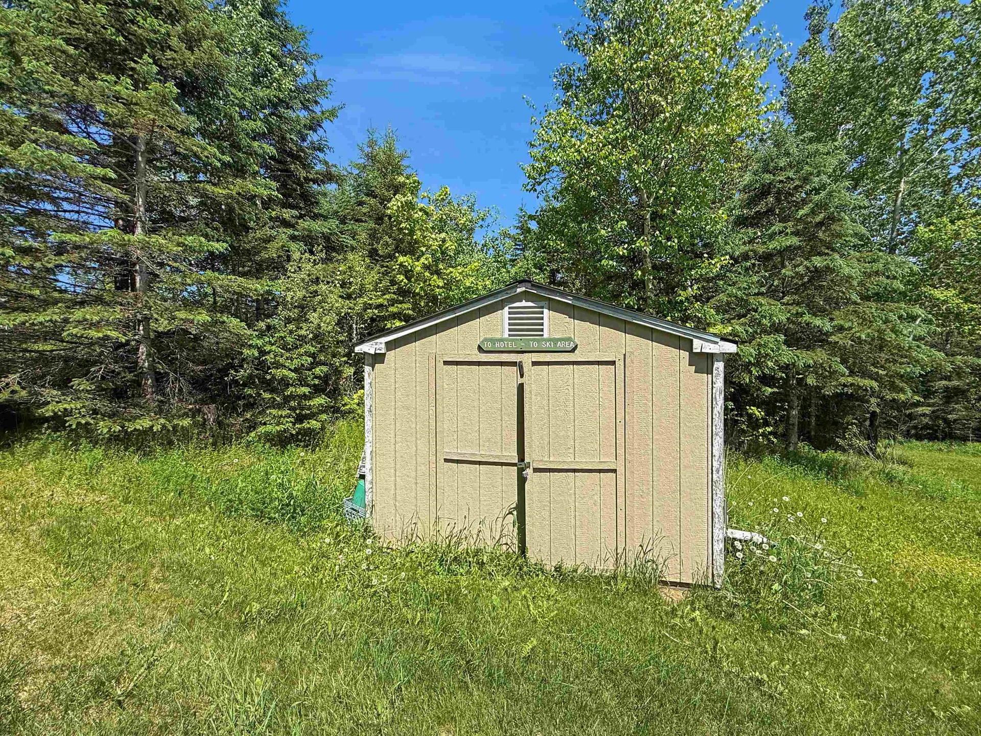 1126 Nh Route 26 Colebrook NH 03576