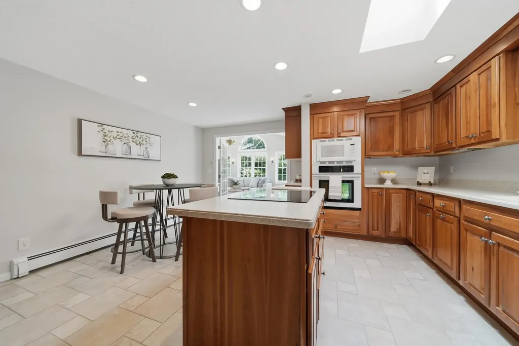 31 Normandy Drive Sudbury MA 01776