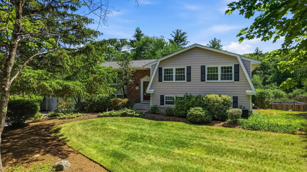 31 Normandy Drive Sudbury MA 01776