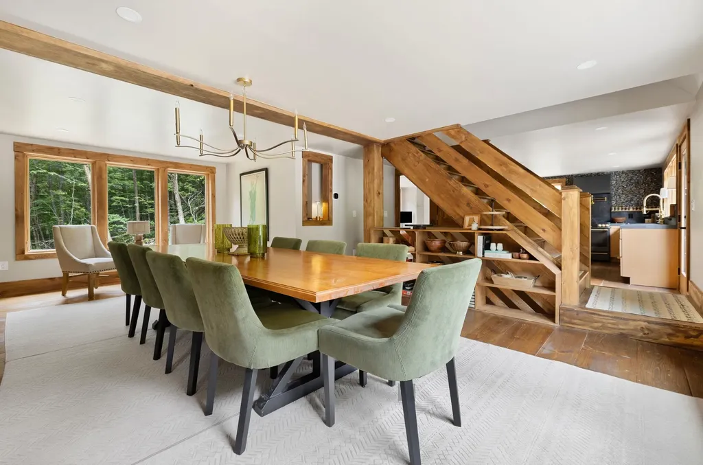 65 Lower Taylor Hill Road Winhall VT 05340