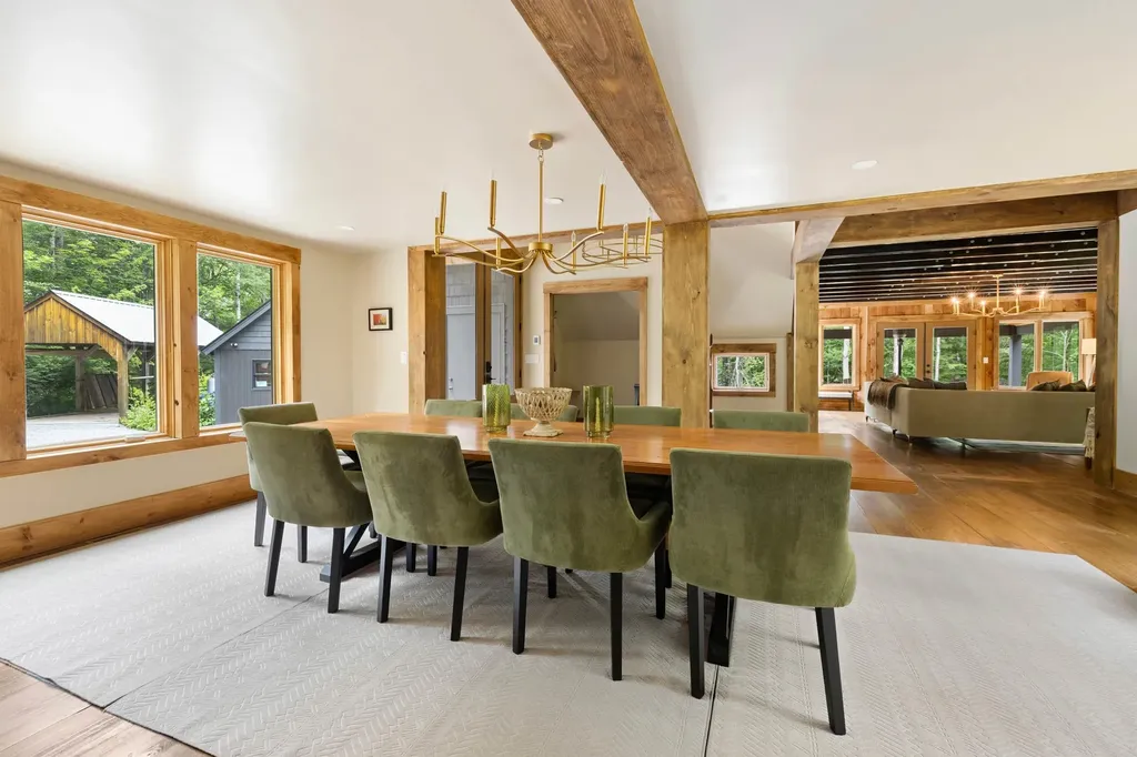 65 Lower Taylor Hill Road Winhall VT 05340