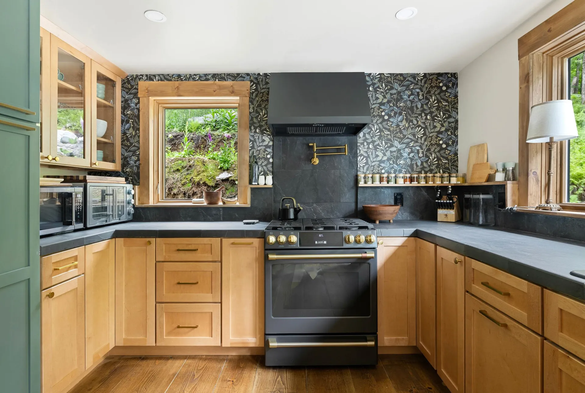 65 Lower Taylor Hill Road Winhall VT 05340