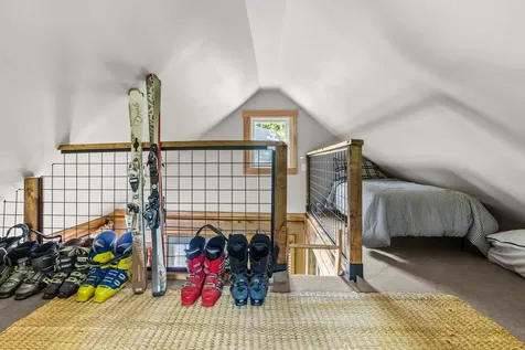 65 Lower Taylor Hill Road Winhall VT 05340