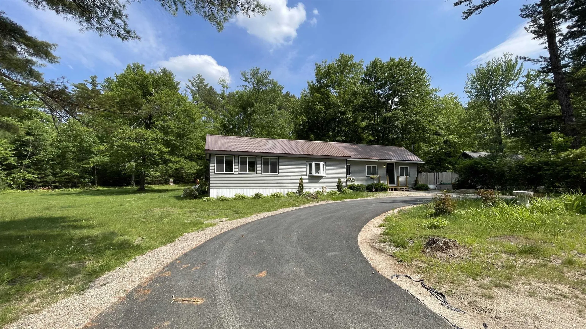 40 White Pond Road Ossipee NH 03864