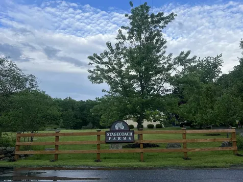27 Ross Road Durham NH 03824