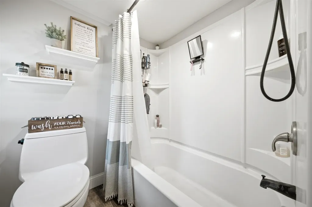 50 Davis Road Merrimack NH 03054