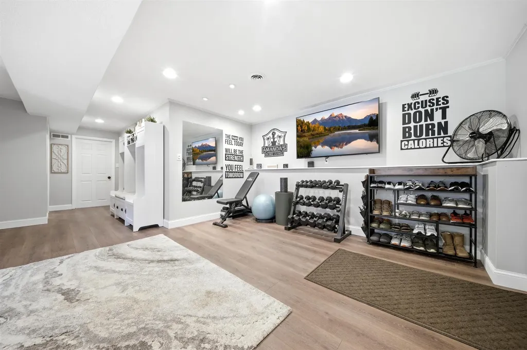 50 Davis Road Merrimack NH 03054