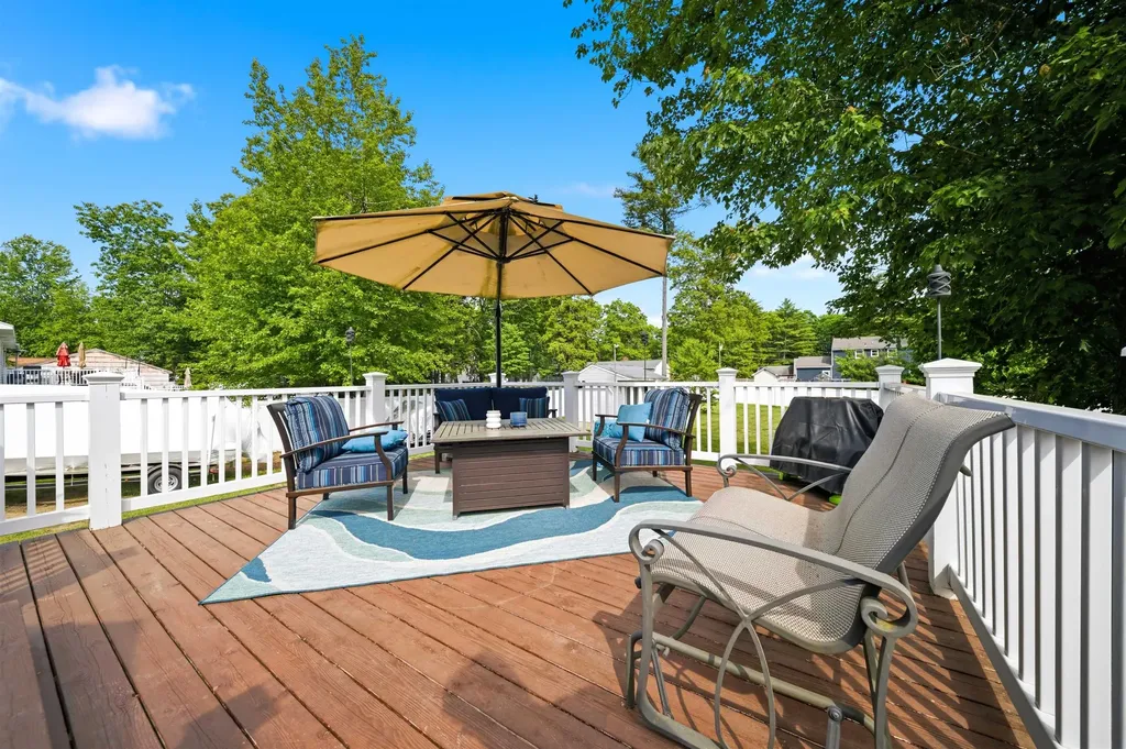50 Davis Road Merrimack NH 03054