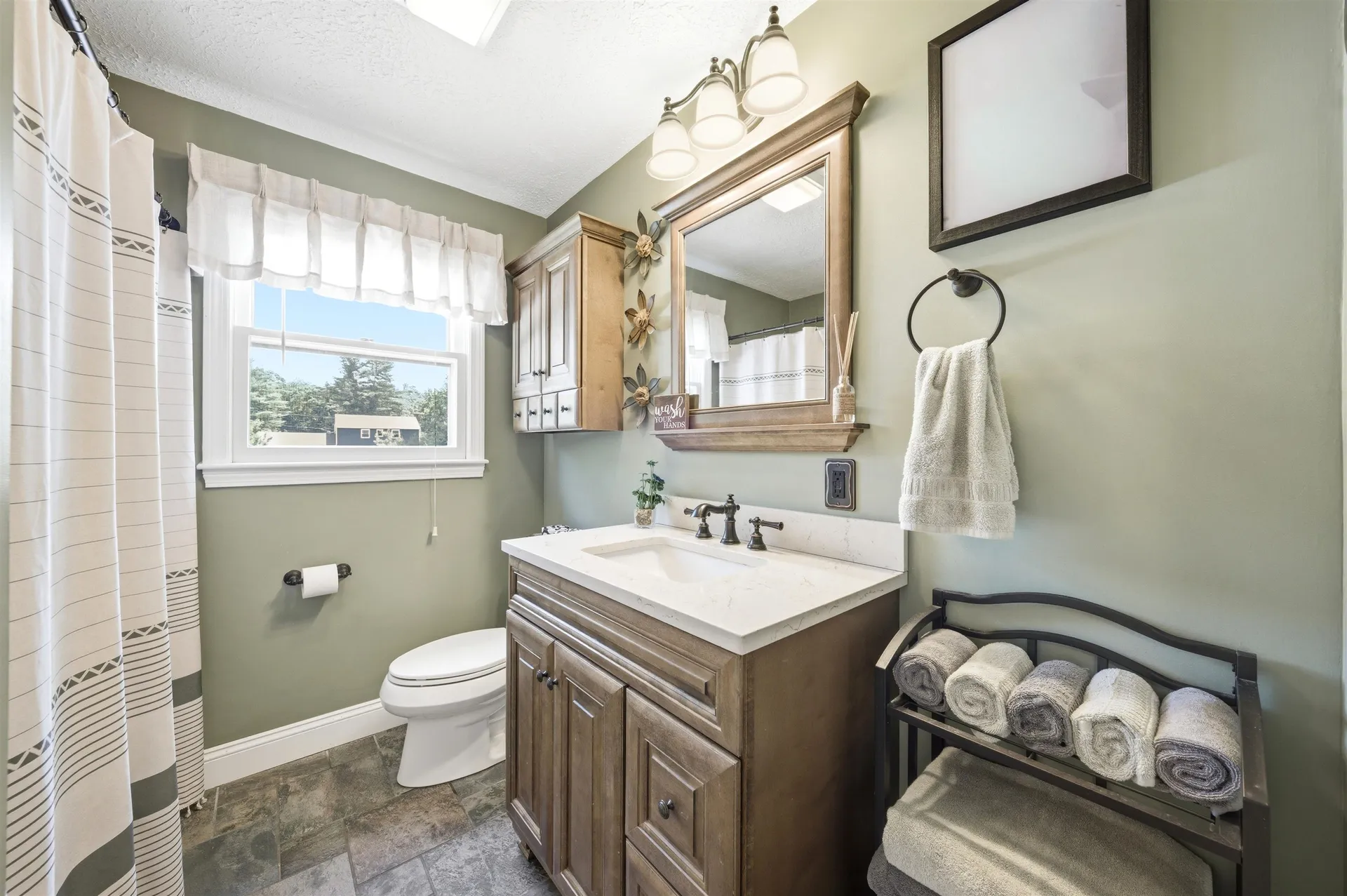 50 Davis Road Merrimack NH 03054