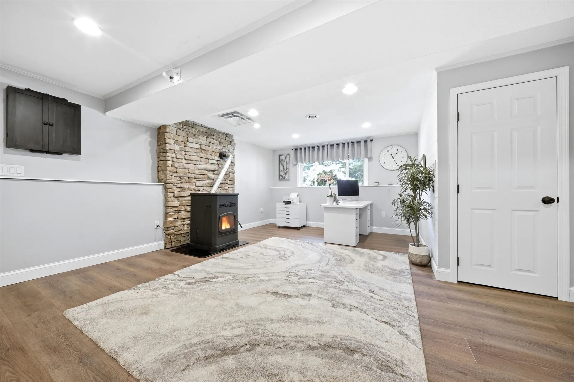 50 Davis Road Merrimack NH 03054