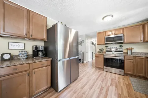 50 Davis Road Merrimack NH 03054