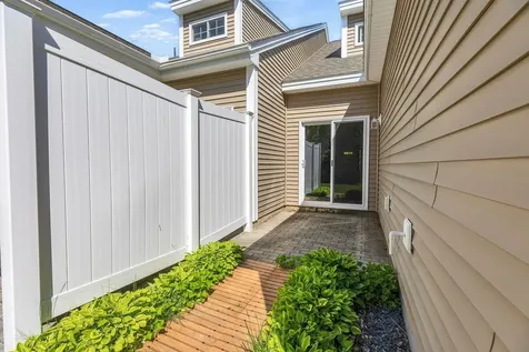 408 Southfield Lane Peterborough NH 03458