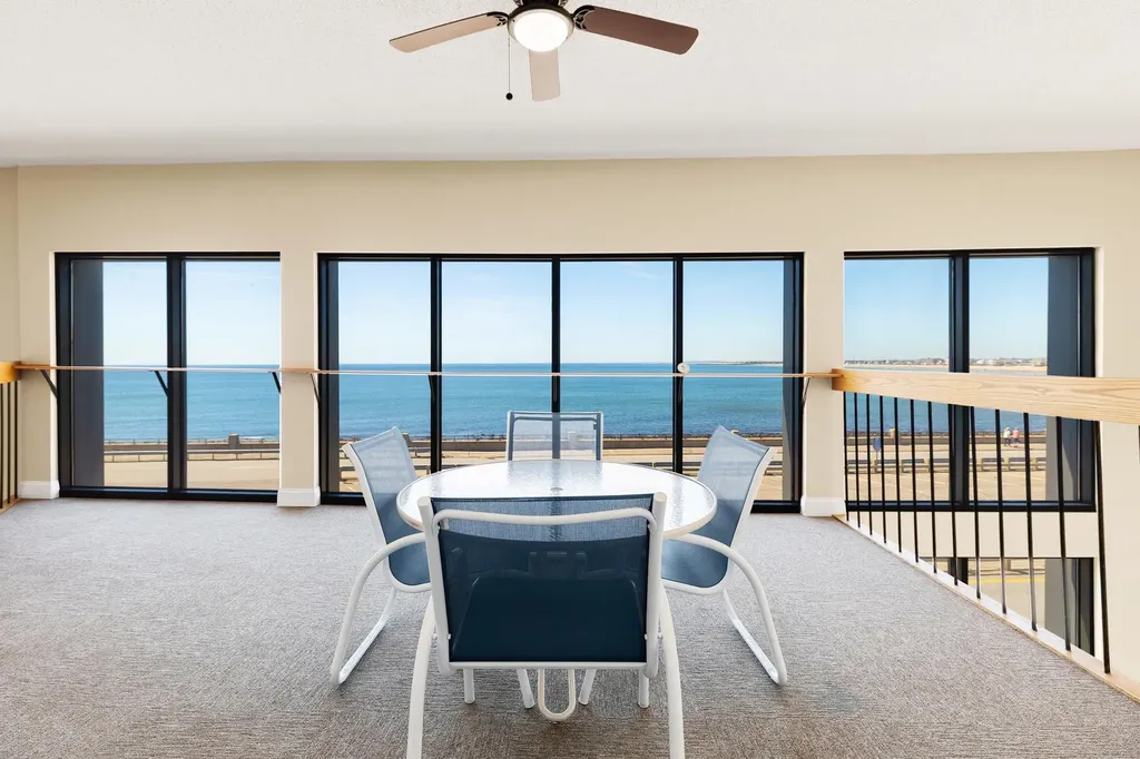 493 Ocean Boulevard Hampton NH 03842