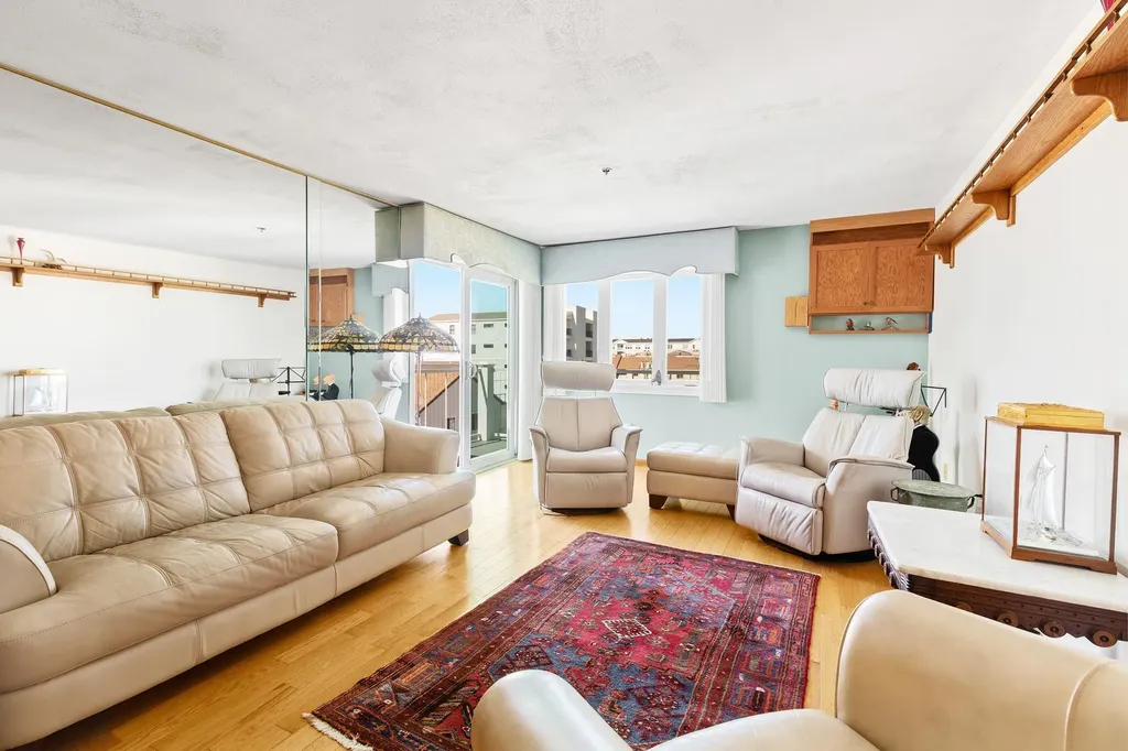 493 Ocean Boulevard Hampton NH 03842