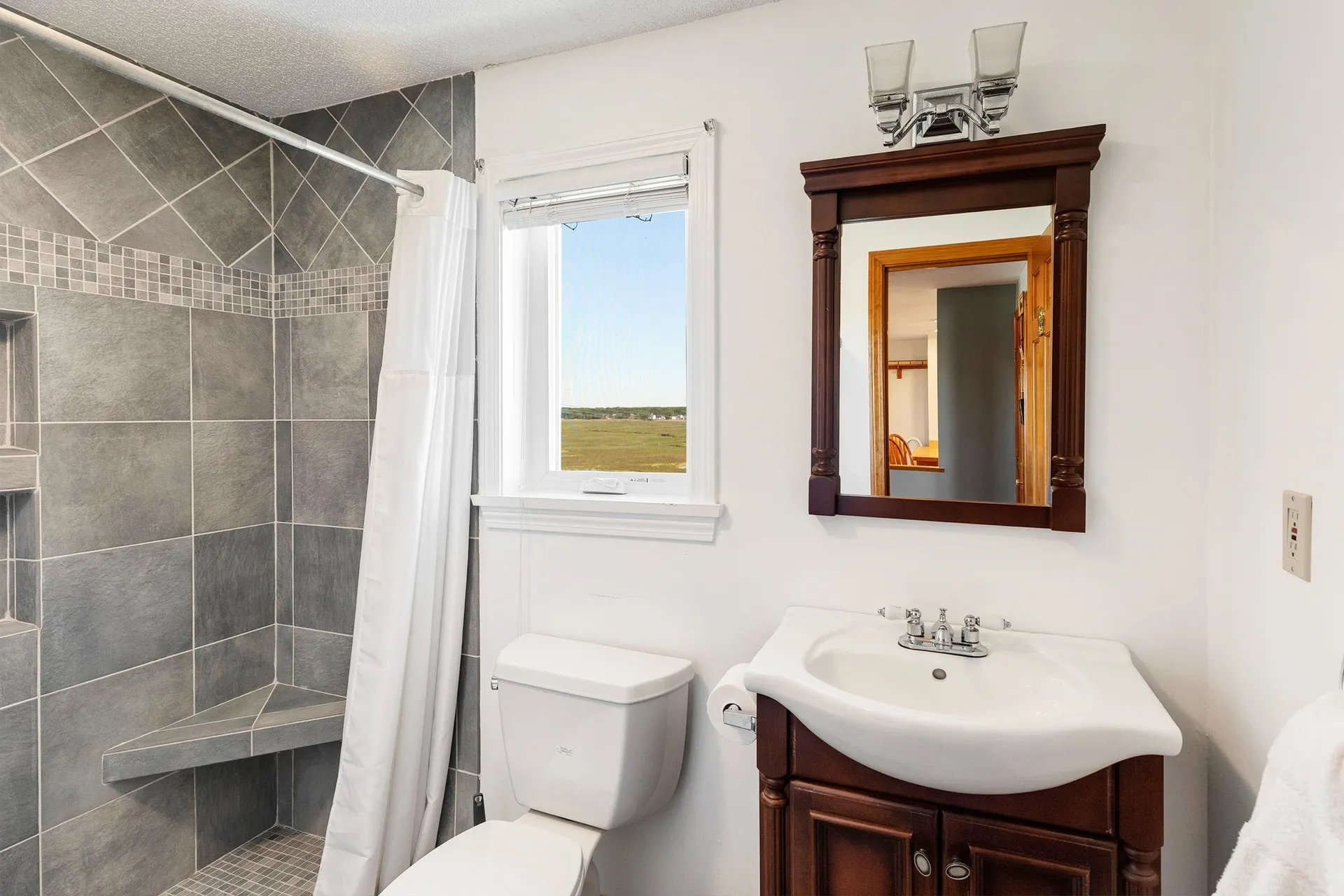 493 Ocean Boulevard Hampton NH 03842