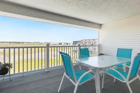 493 Ocean Boulevard Hampton NH 03842