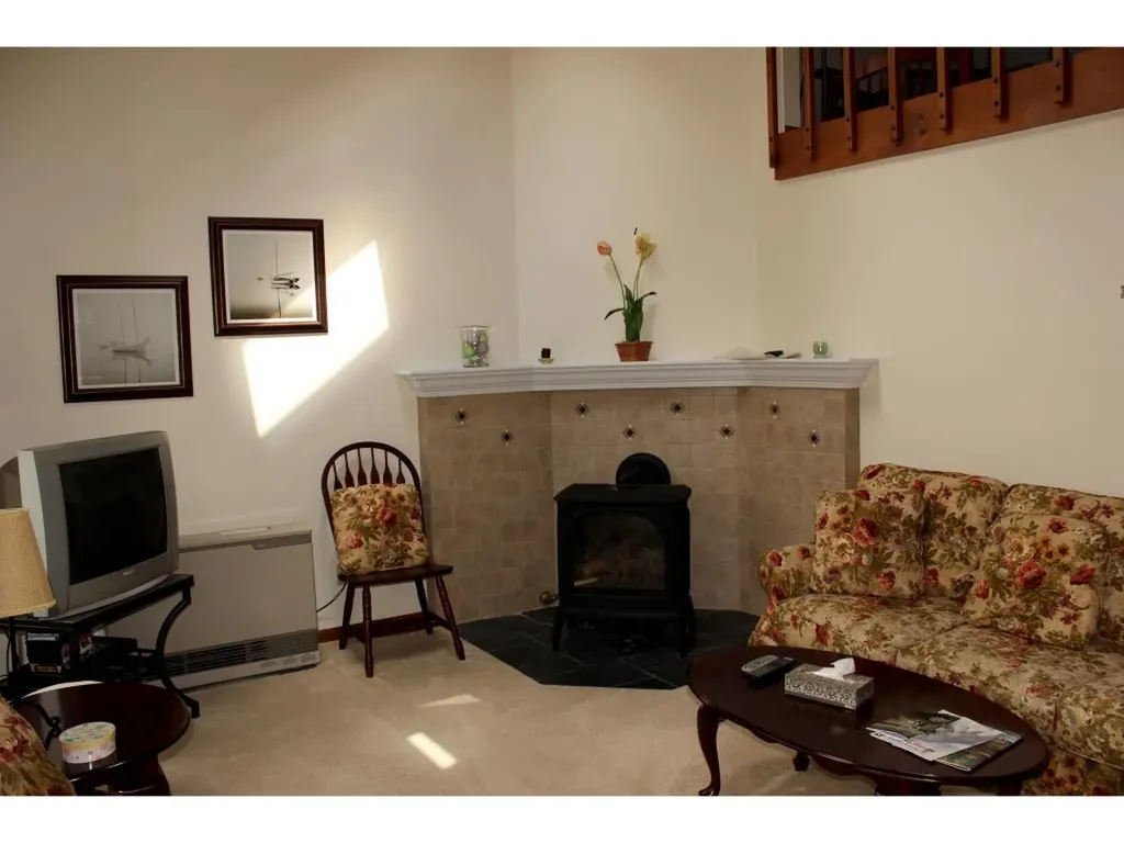 619 Otter Road Grantham NH 03753