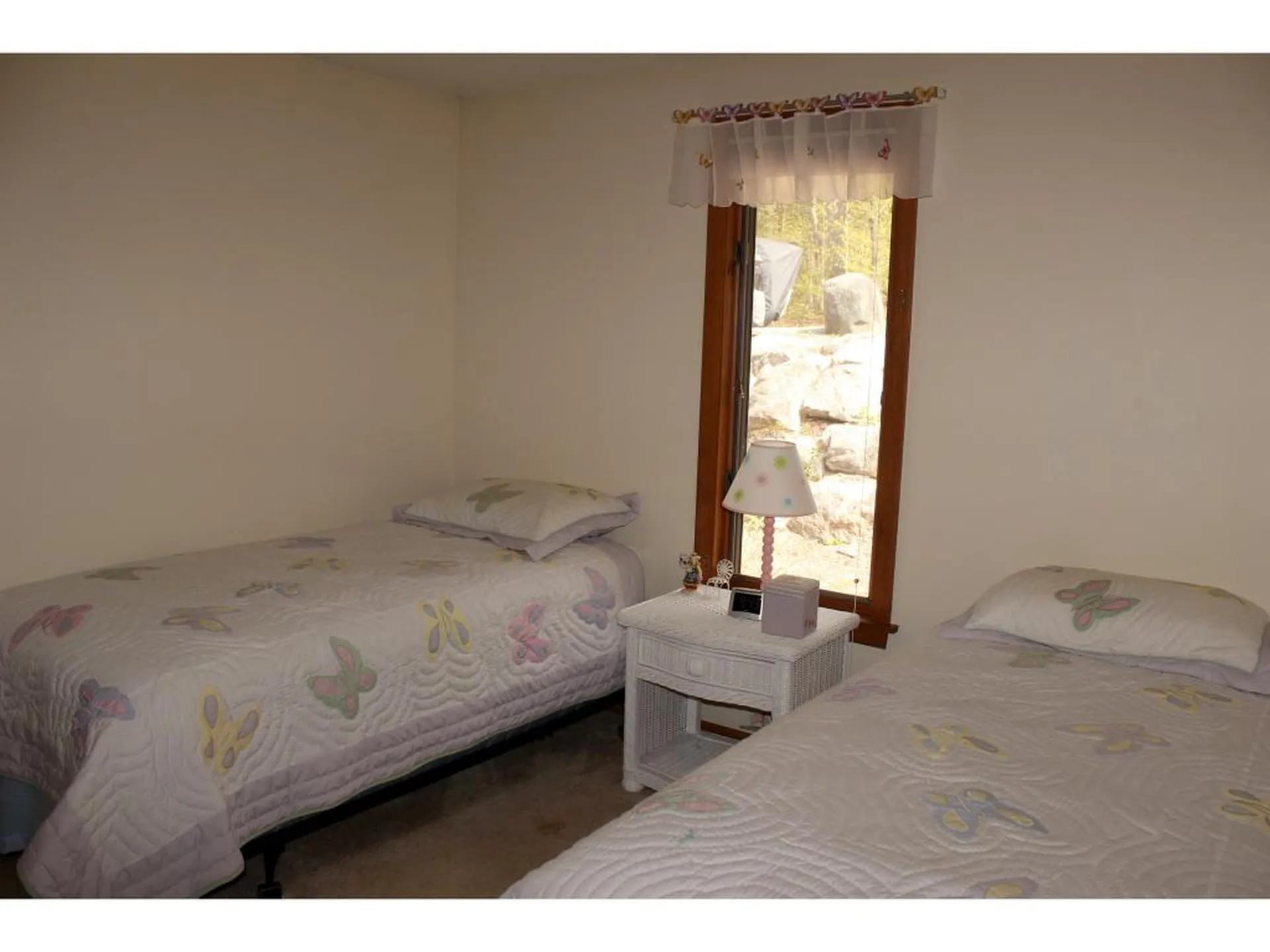 619 Otter Road Grantham NH 03753
