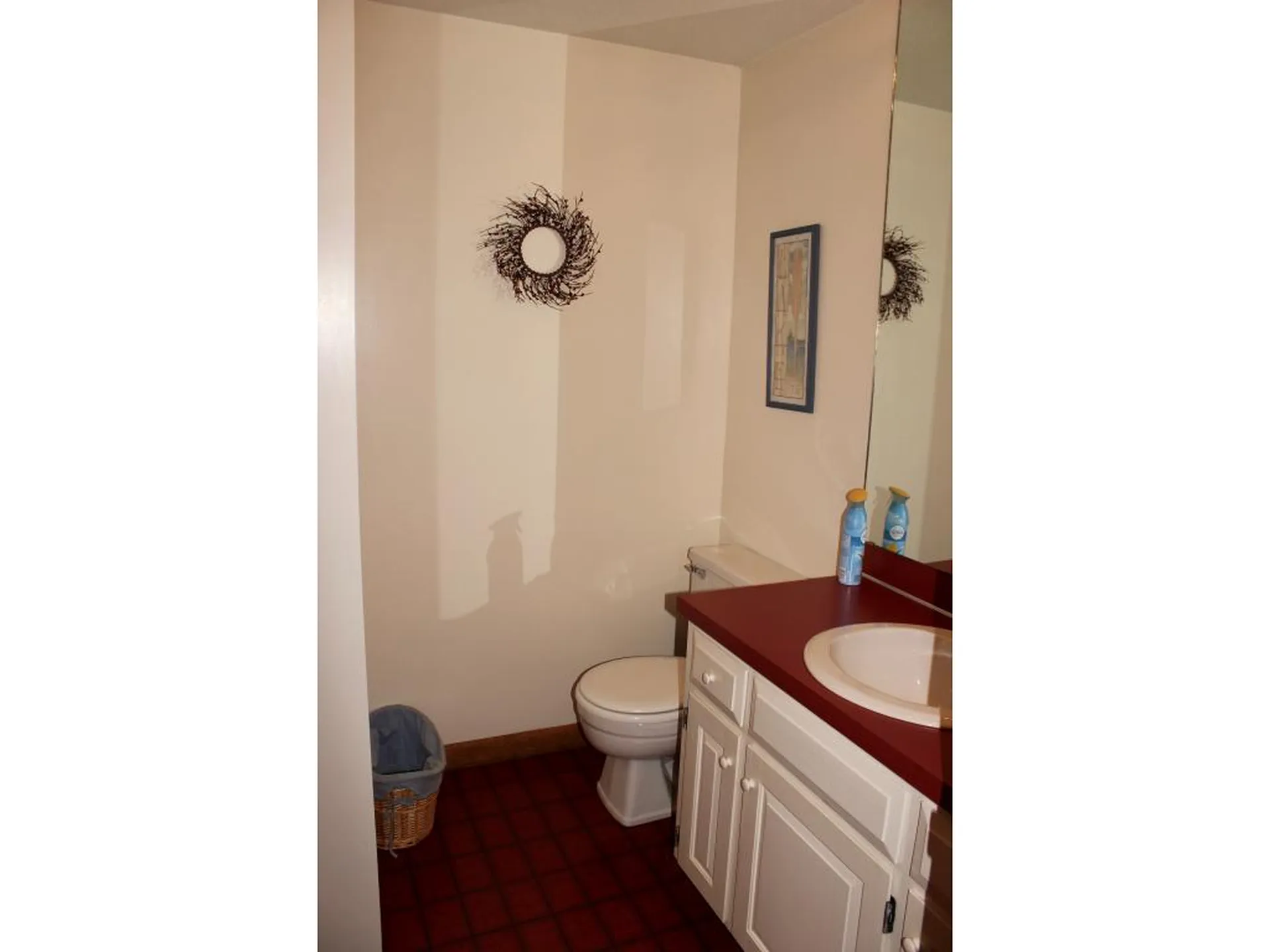 619 Otter Road Grantham NH 03753