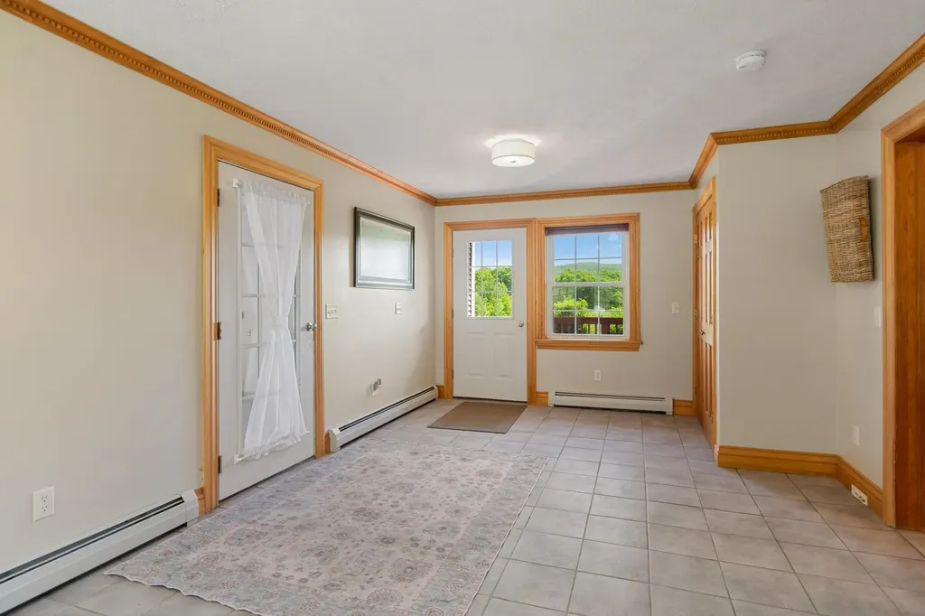 15 Rockledge Road Milton VT 05468