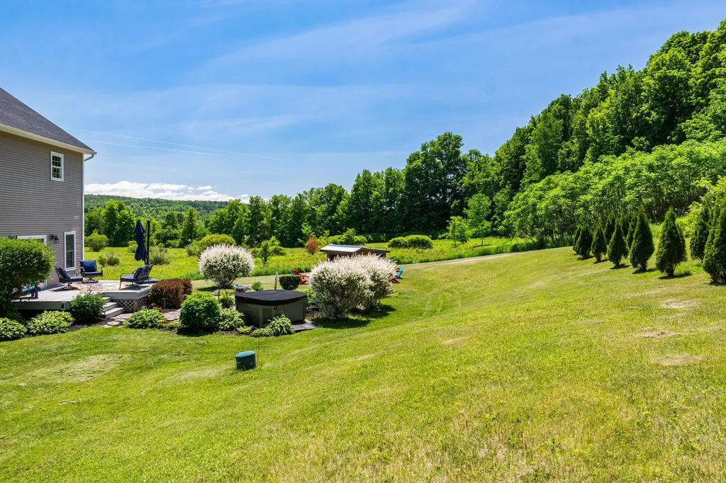 15 Rockledge Road Milton VT 05468