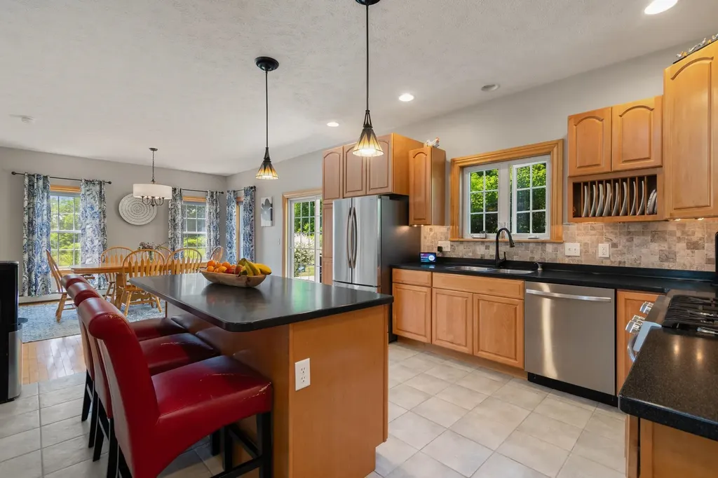 15 Rockledge Road Milton VT 05468