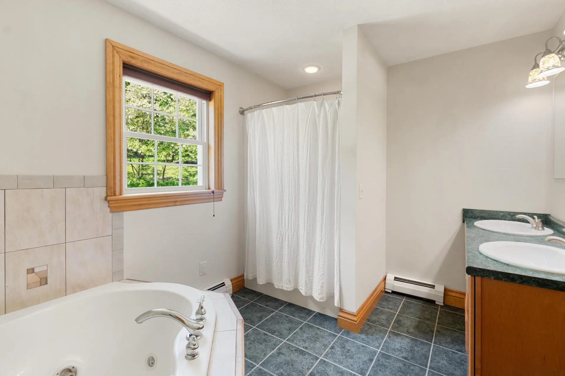 15 Rockledge Road Milton VT 05468