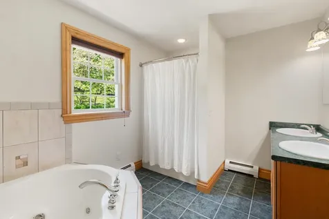 15 Rockledge Road Milton VT 05468