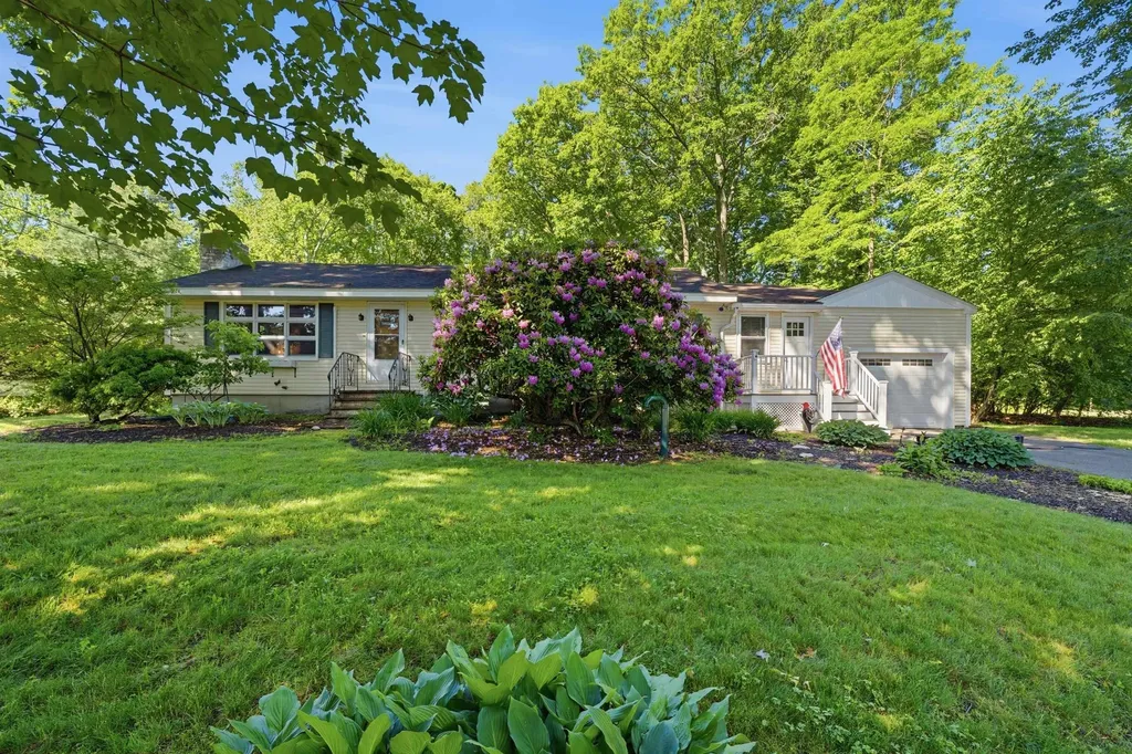 25 North Avenue Plaistow NH 03865