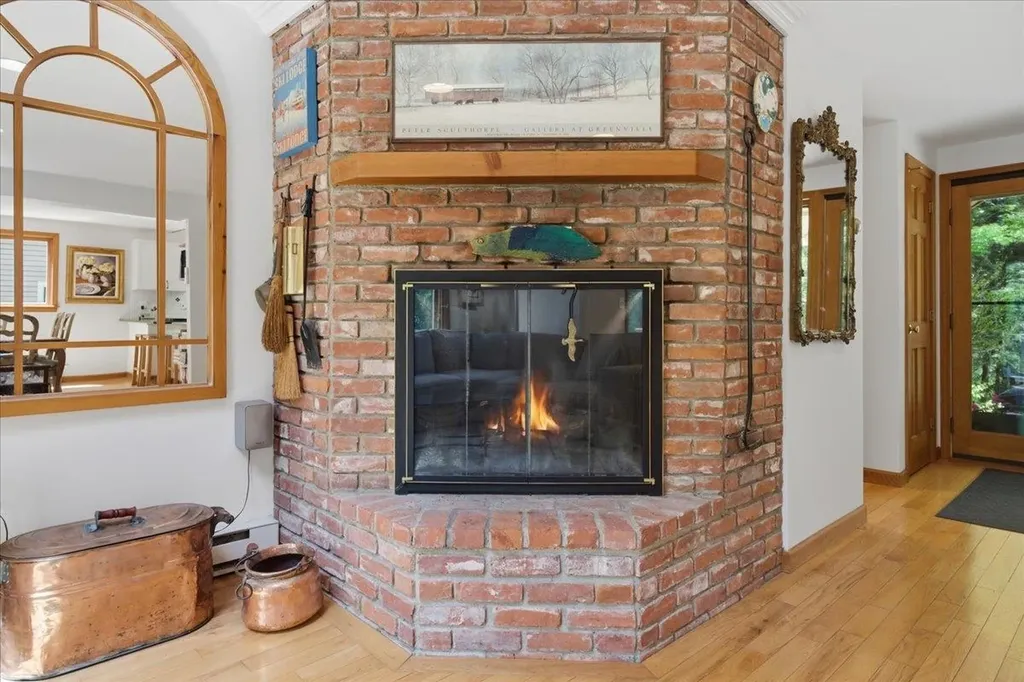 177 Alwin Lane Jamaica VT 05343