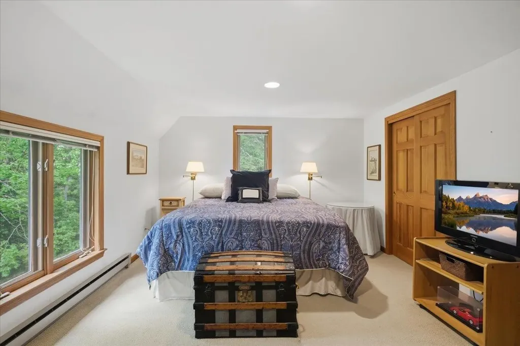 177 Alwin Lane Jamaica VT 05343