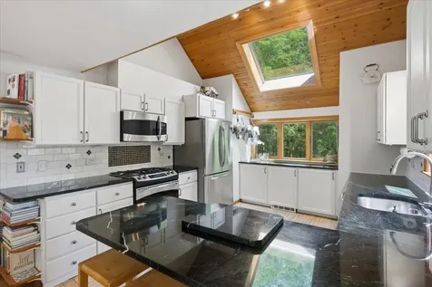 177 Alwin Lane Jamaica VT 05343