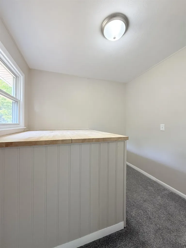 37 Bluff Street Salem NH 03079