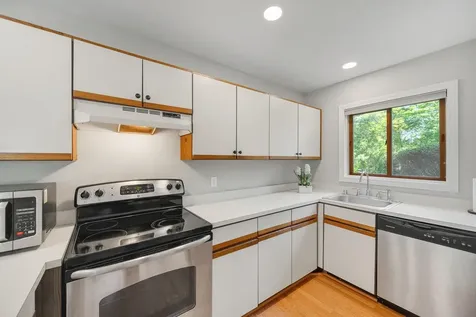 140 Creekside Drive Shelburne VT 05482