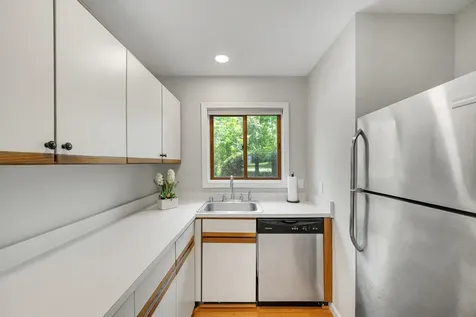 140 Creekside Drive Shelburne VT 05482