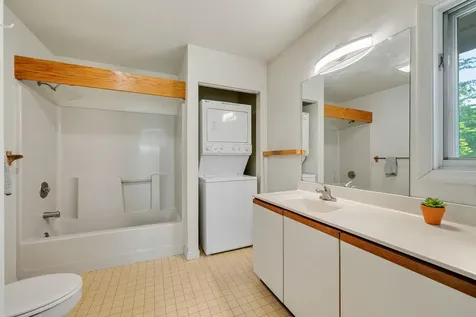 140 Creekside Drive Shelburne VT 05482
