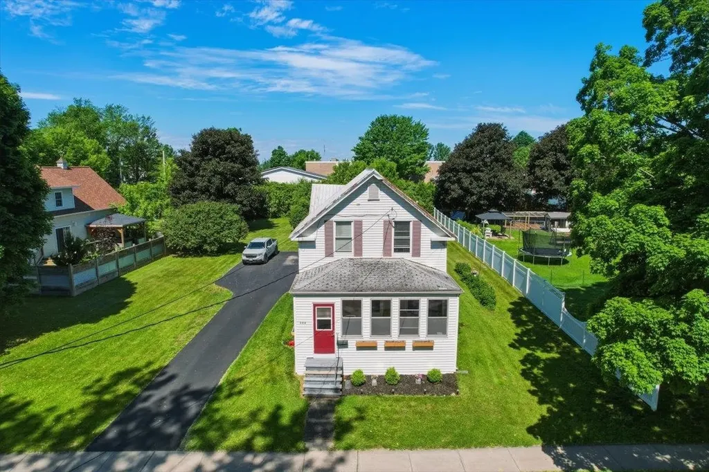 126 N Elm Street St. Albans City VT 05478